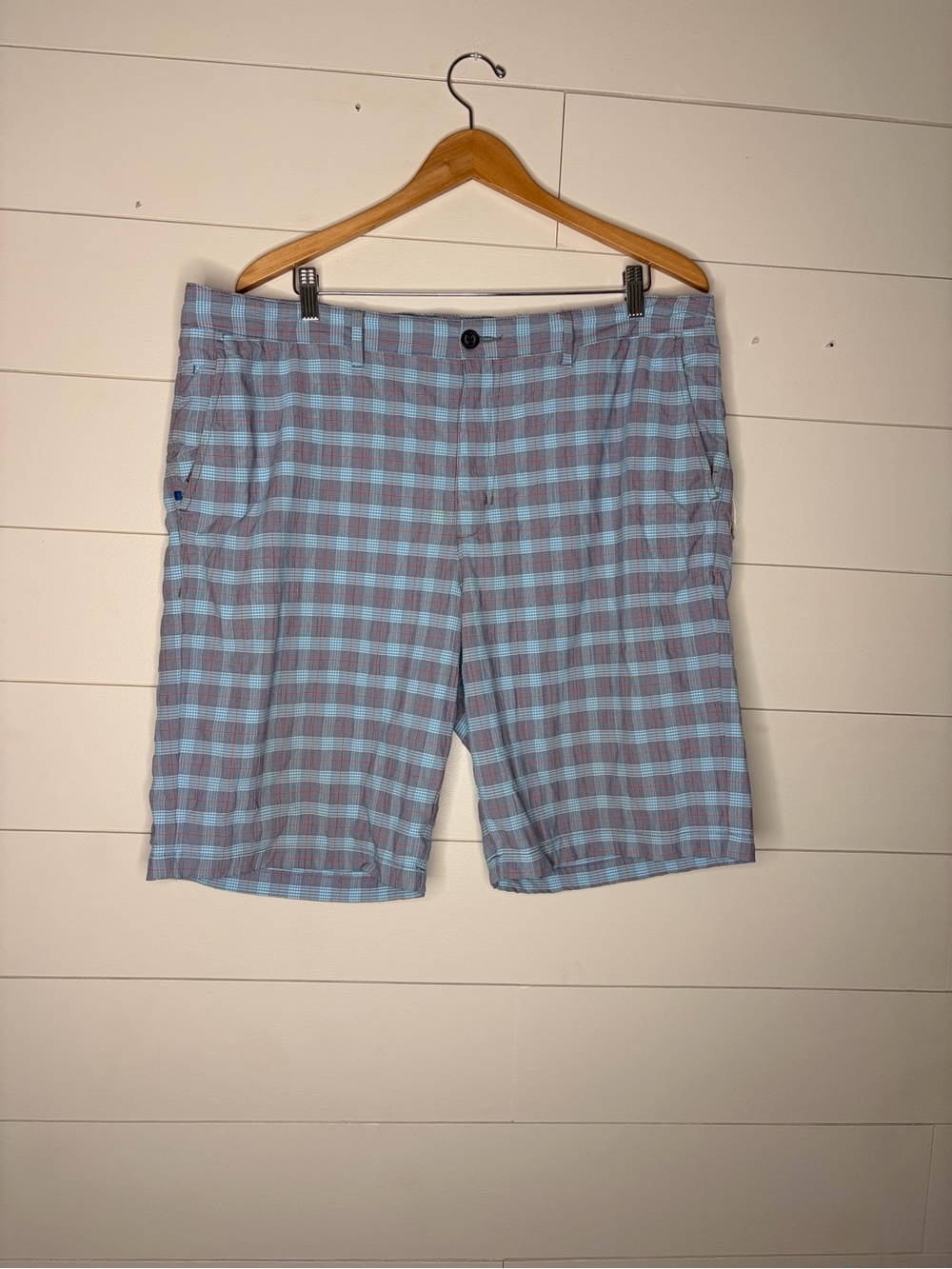 Tommy Bahama Shorts Mens 38 Harbor Point Island Zone Plaid Chino Golf